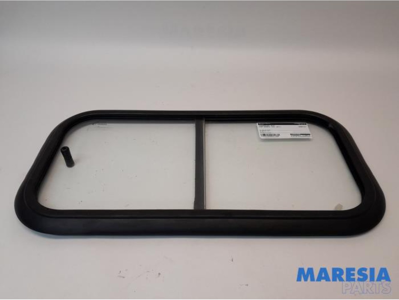 Fiat - Ducato - Bulkhead window