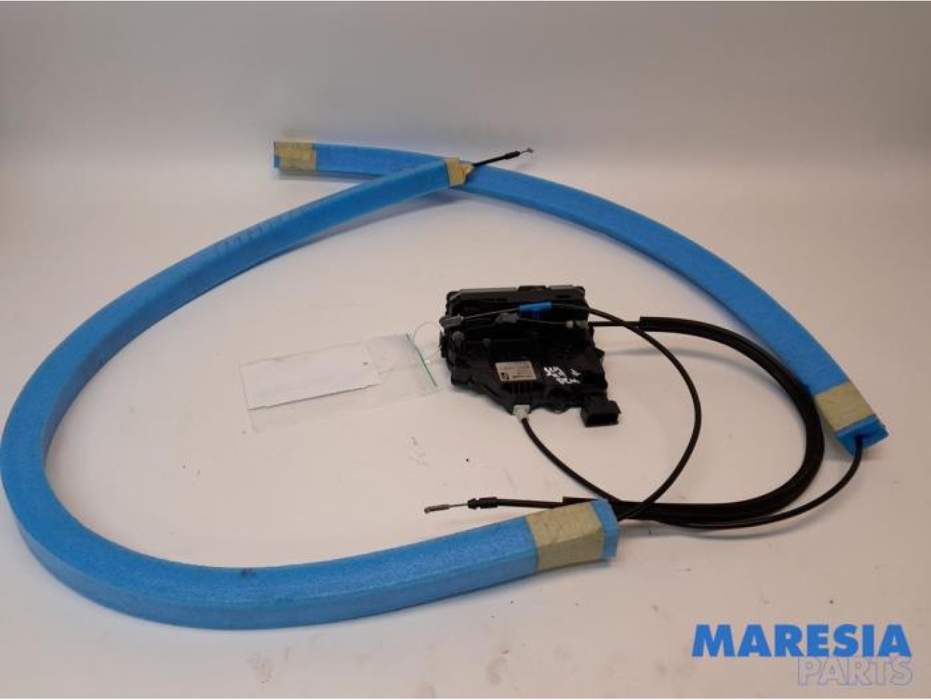 Fiat - Ducato - Sliding door lock mechanism, right