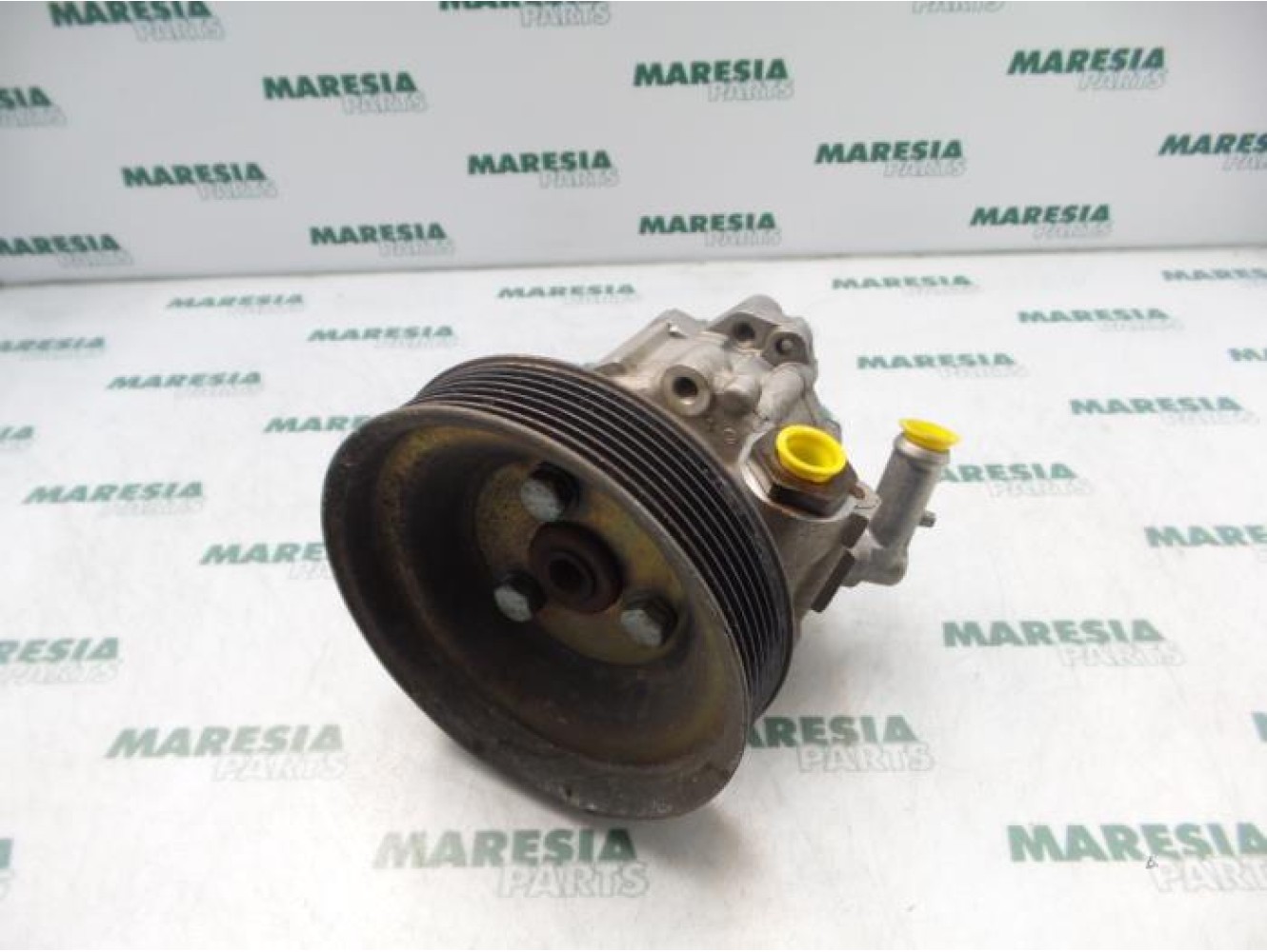 Alfa Romeo - 166 - Power steering pump