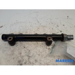 Peugeot - 5008 - Fuel injector nozzle