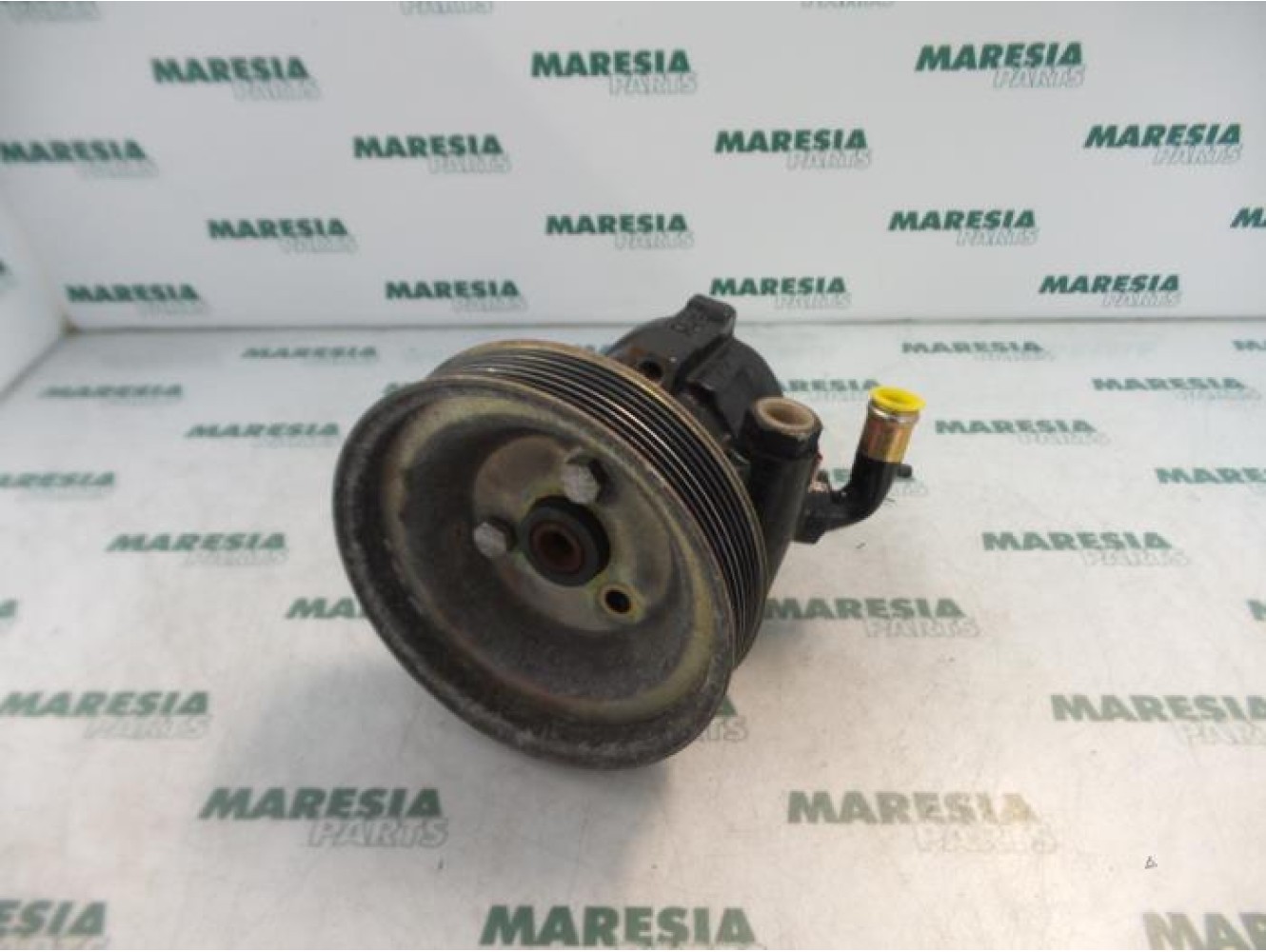 Alfa Romeo - 156 - Power steering pump