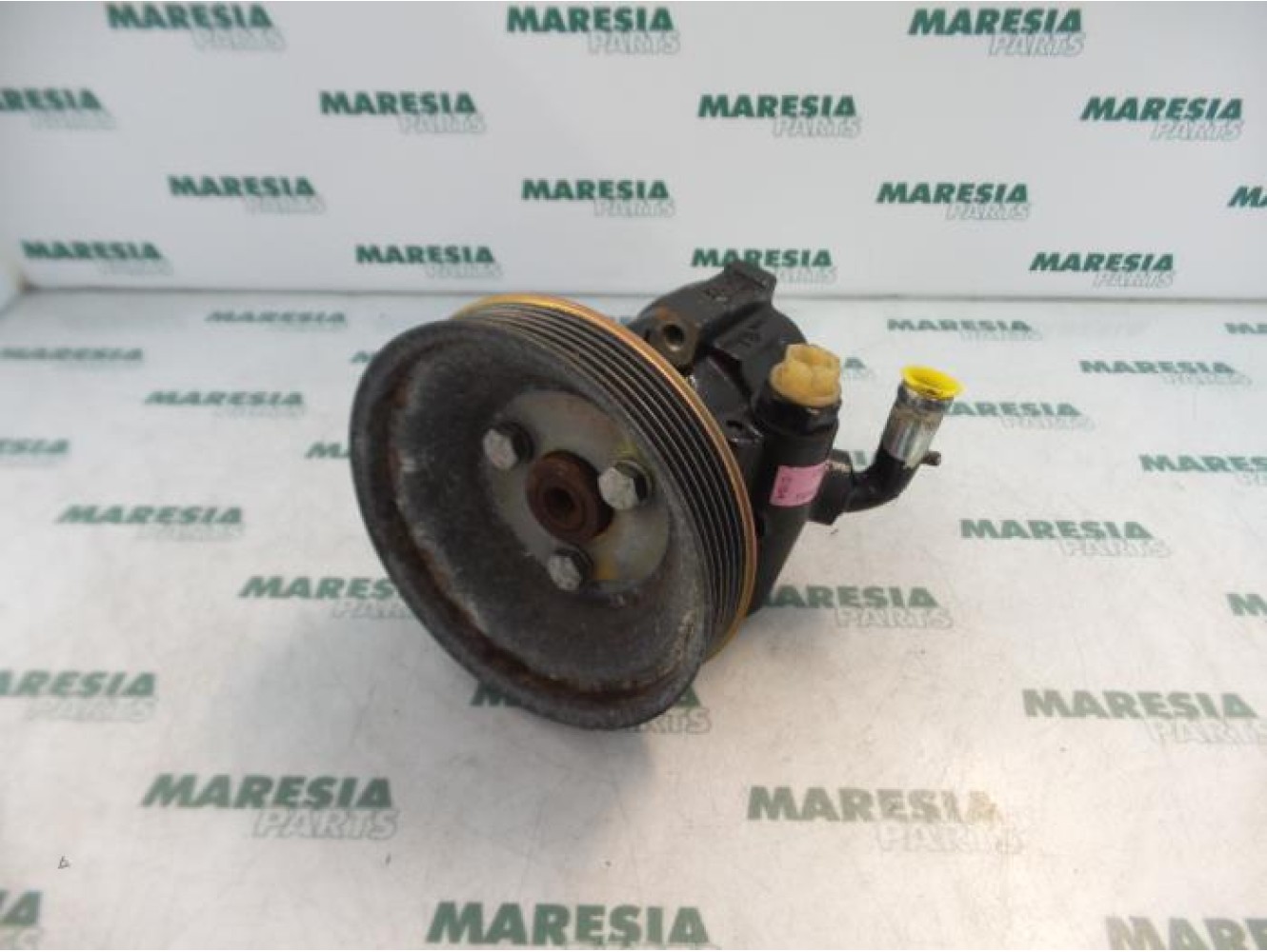 Alfa Romeo - 156 - Power steering pump