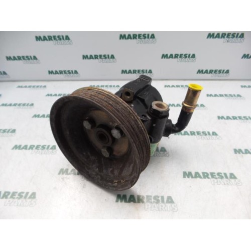 Alfa Romeo - 156 - Power steering pump