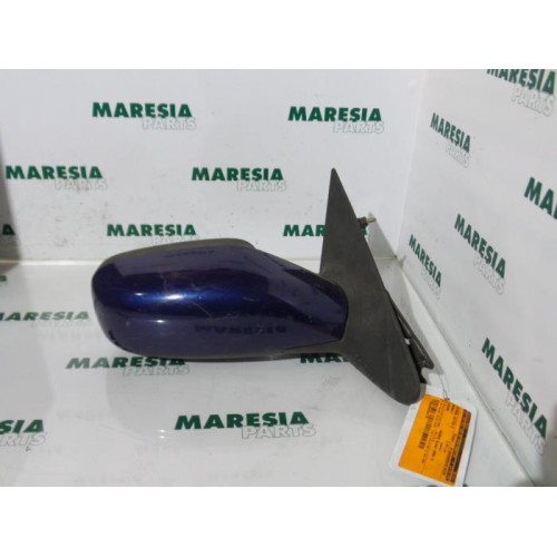 Renault - Laguna - Wing mirror, right