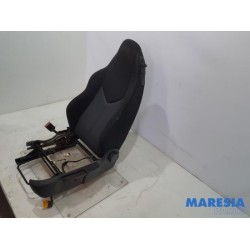 Peugeot - RCZ - Sitz links