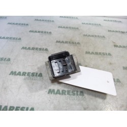 Peugeot - Partner - Glow plug relay