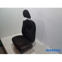 Renault - Trafic - Stoel links