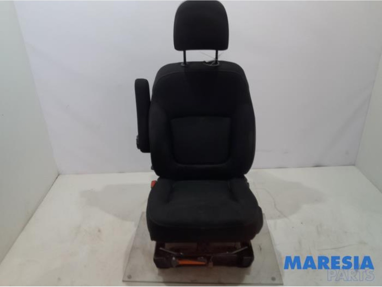 Renault - Trafic - Stoel links