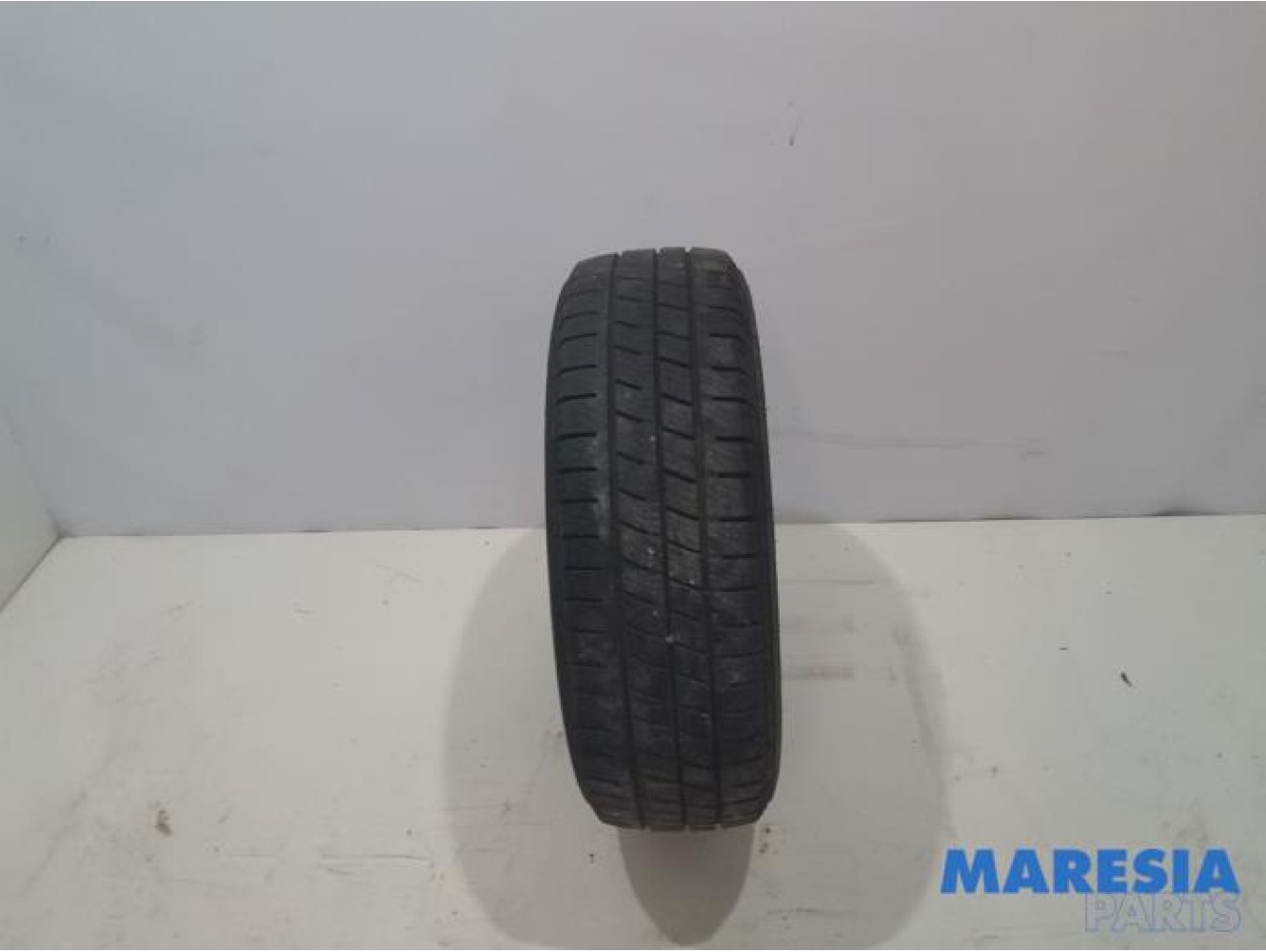 Renault - Trafic - Tyre