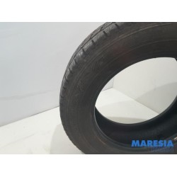 Renault - Trafic - Tyre