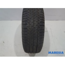 Renault - Trafic - Tyre