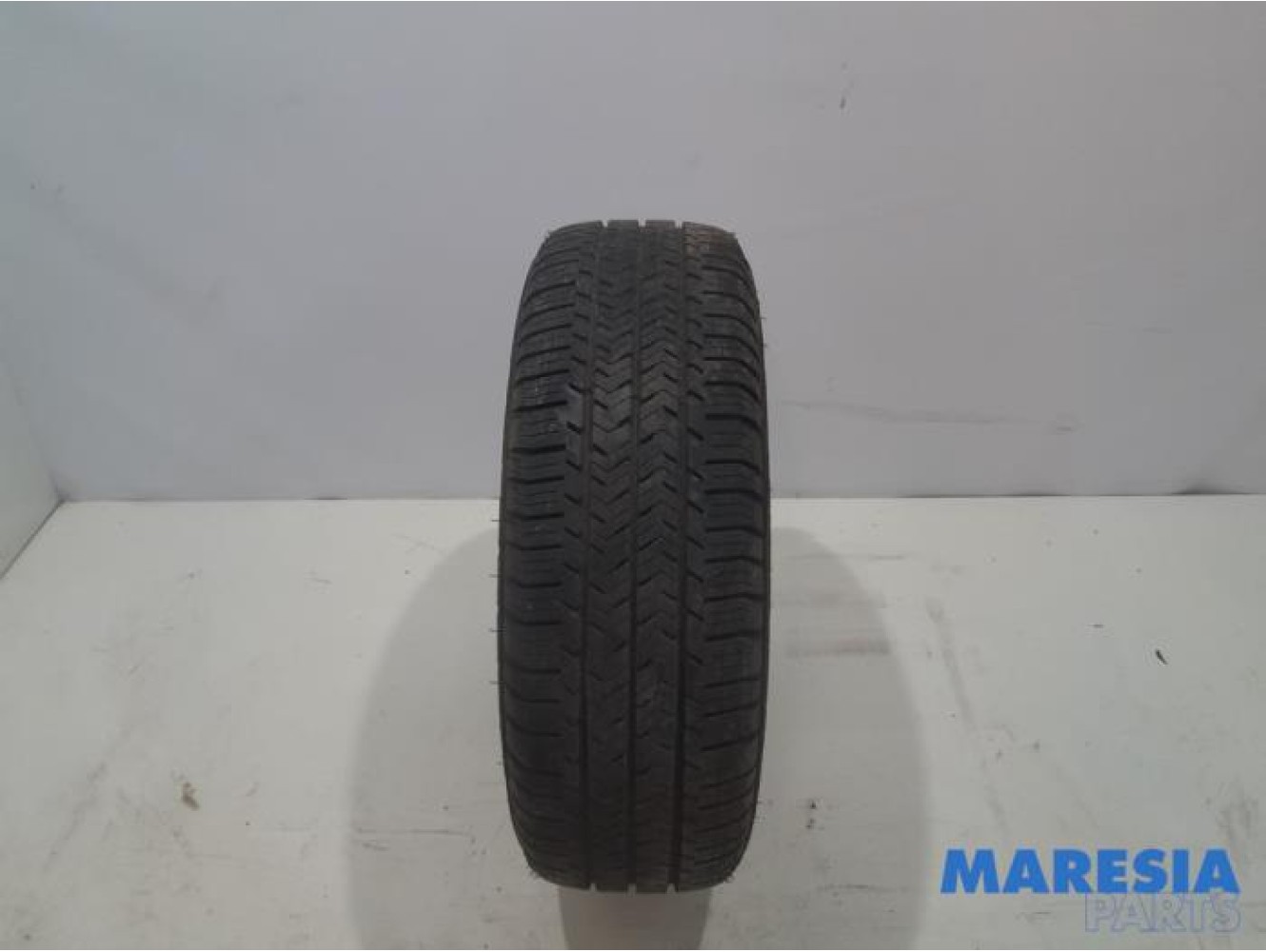 Renault - Trafic - Tyre