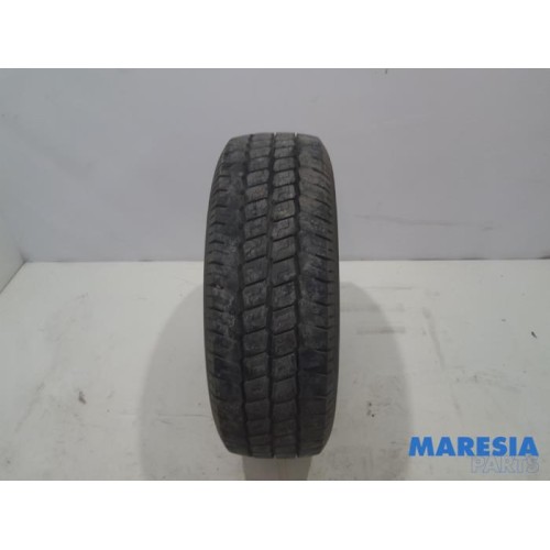 Peugeot - Expert - Tyre