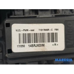 Renault - Trafic - Heater resistor