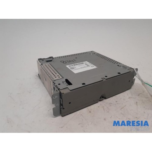 Renault - Trafic - Radio