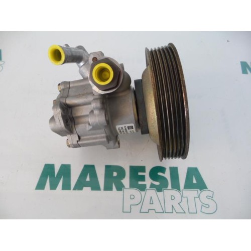 Alfa Romeo - 145/146 - Pompe direction assistée