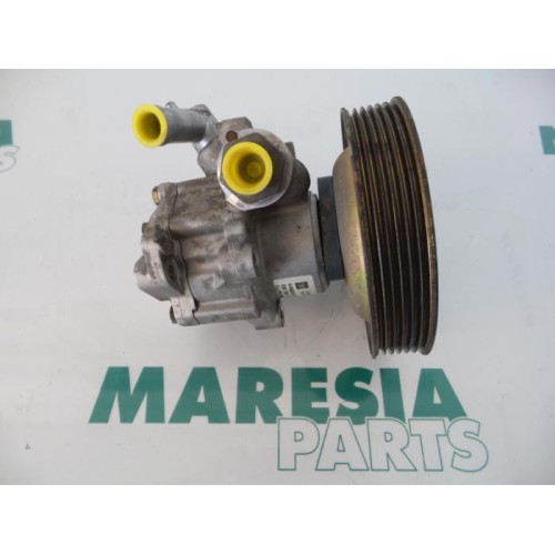 Alfa Romeo - 145/146 - Pompe direction assistée