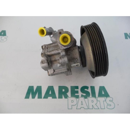 Alfa Romeo - 145/146 - Power steering pump