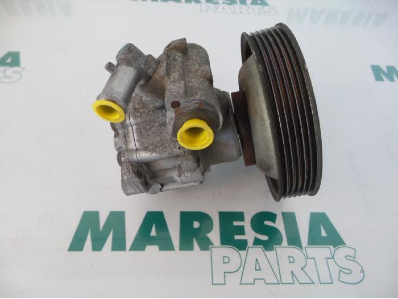 Alfa Romeo - 145/146 - Lenkkraftverstärker Pumpe