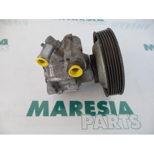 Alfa Romeo - 145/146 - Power steering pump