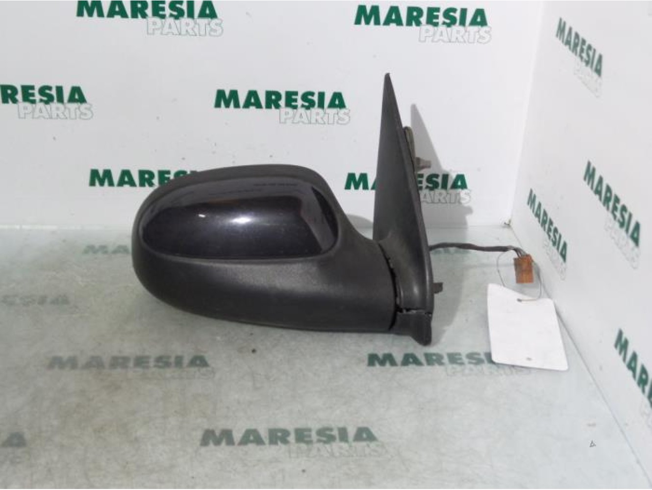 Citroen - Saxo - Wing mirror, right