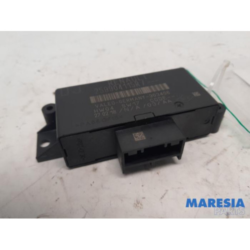 Renault - Trafic - Module PDC
