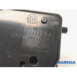 Renault - Trafic - Heater computer