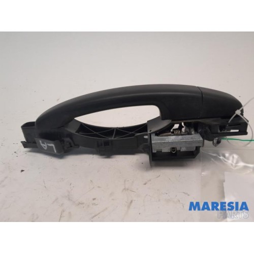 Renault - Trafic - Minibus/van rear door handle