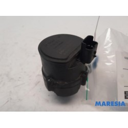 Renault - Trafic - Additional water pump