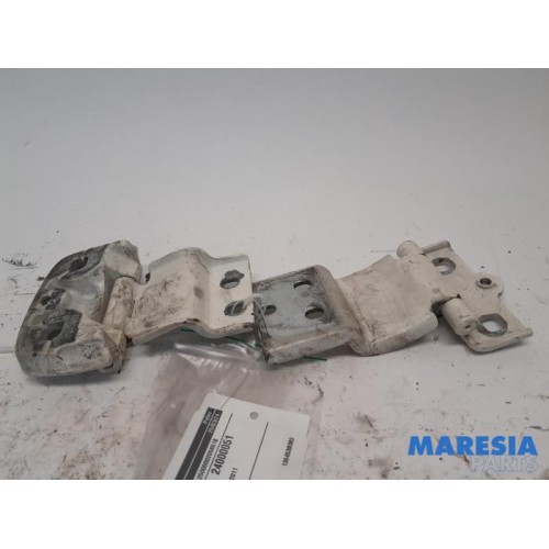 Fiat - Ducato - Rear door hinge, right