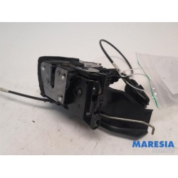 Renault - Trafic - Deurslot Mechaniek 2Deurs links