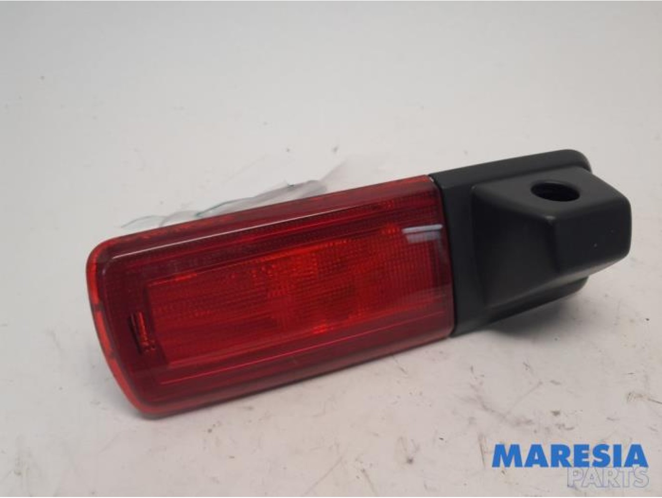 Renault - Trafic - Extra Remlicht midden