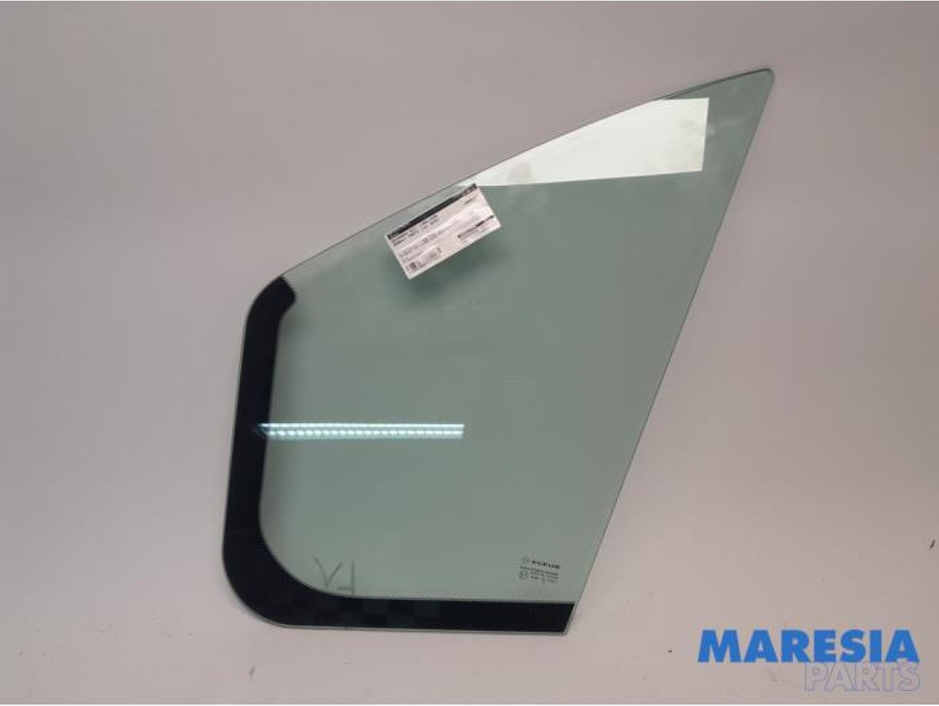 Renault - Trafic - Quarter light, front left