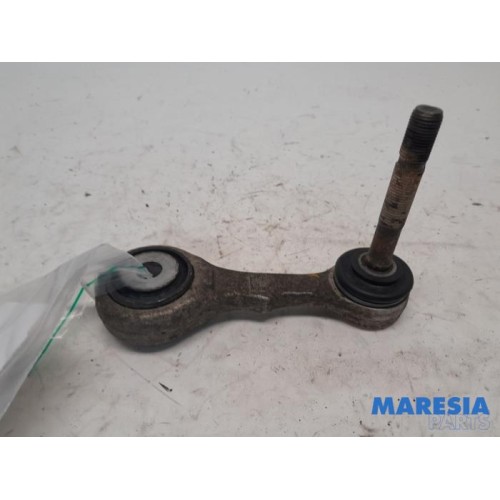 Alfa Romeo - Stelvio - Querlenker links hinten