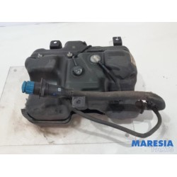 Renault - Trafic - Adblue tank
