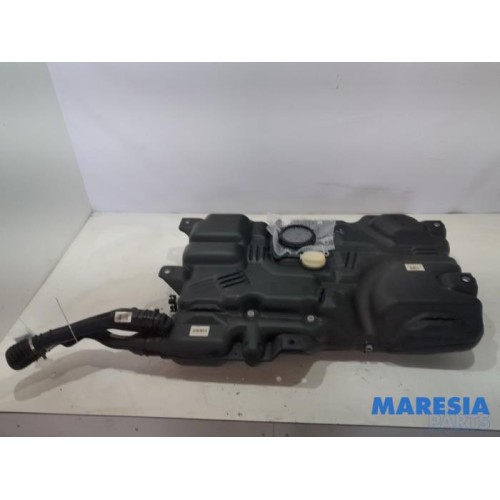 Renault - Trafic - Tank