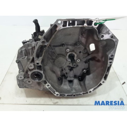 Renault - Clio - Gearbox