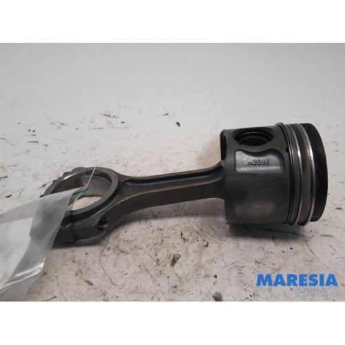Citroen - Jumper - Piston