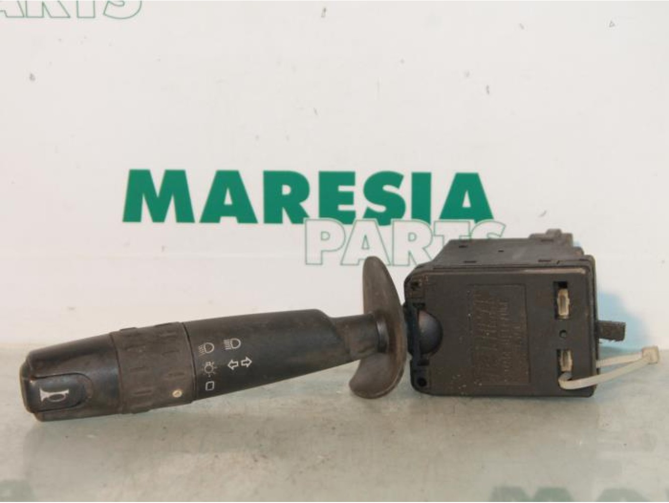Citroen - Xantia - Indicator switch
