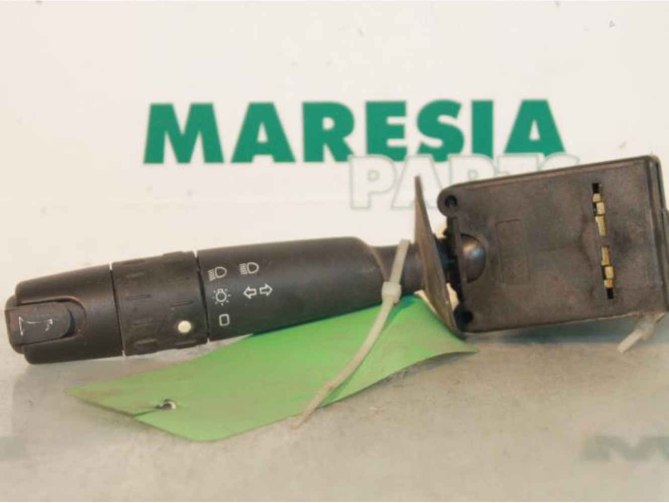 Citroen - Xantia - Indicator switch