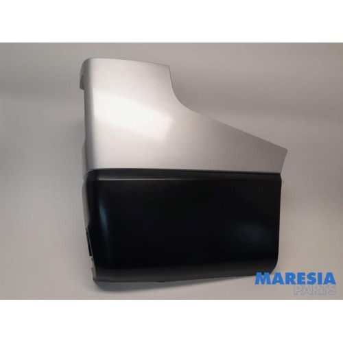 Renault - Trafic - Rear bumper component, right