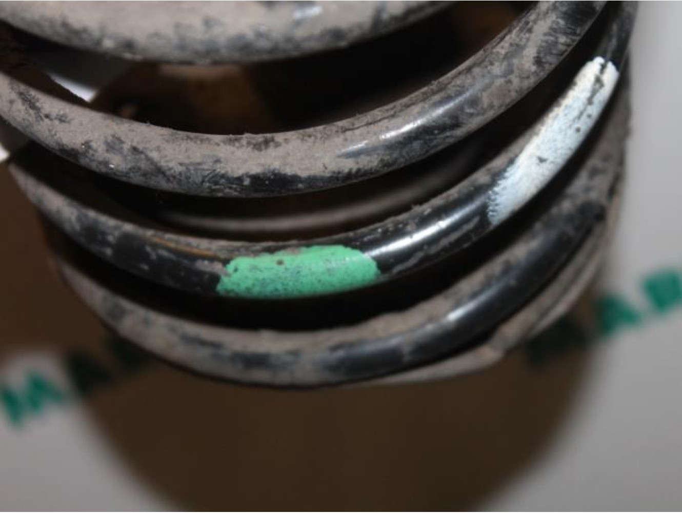 Citroen - ZX - Front shock absorber rod, right