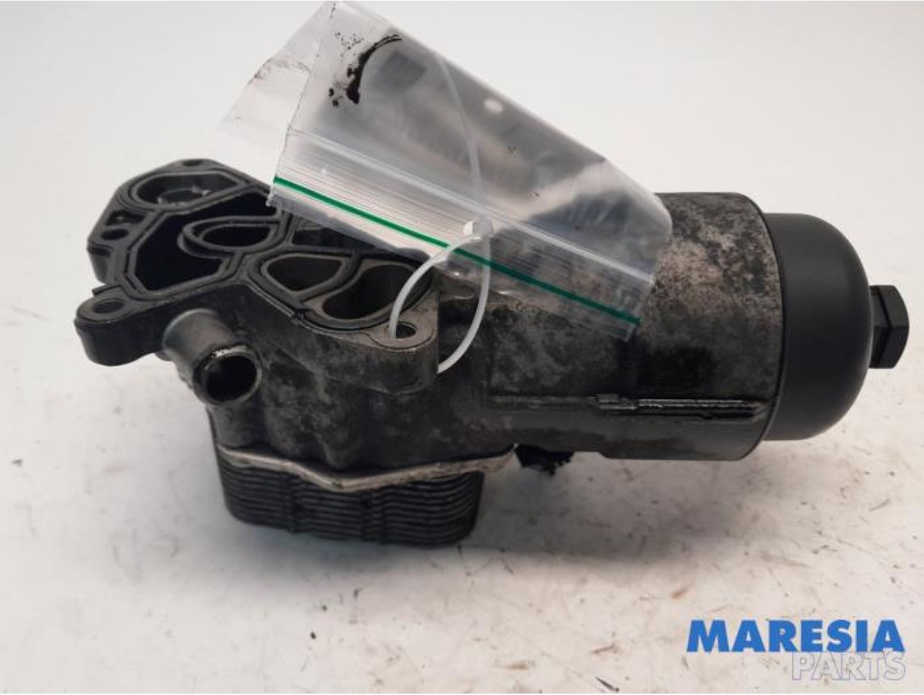 Peugeot - 308 - Oil filter holder