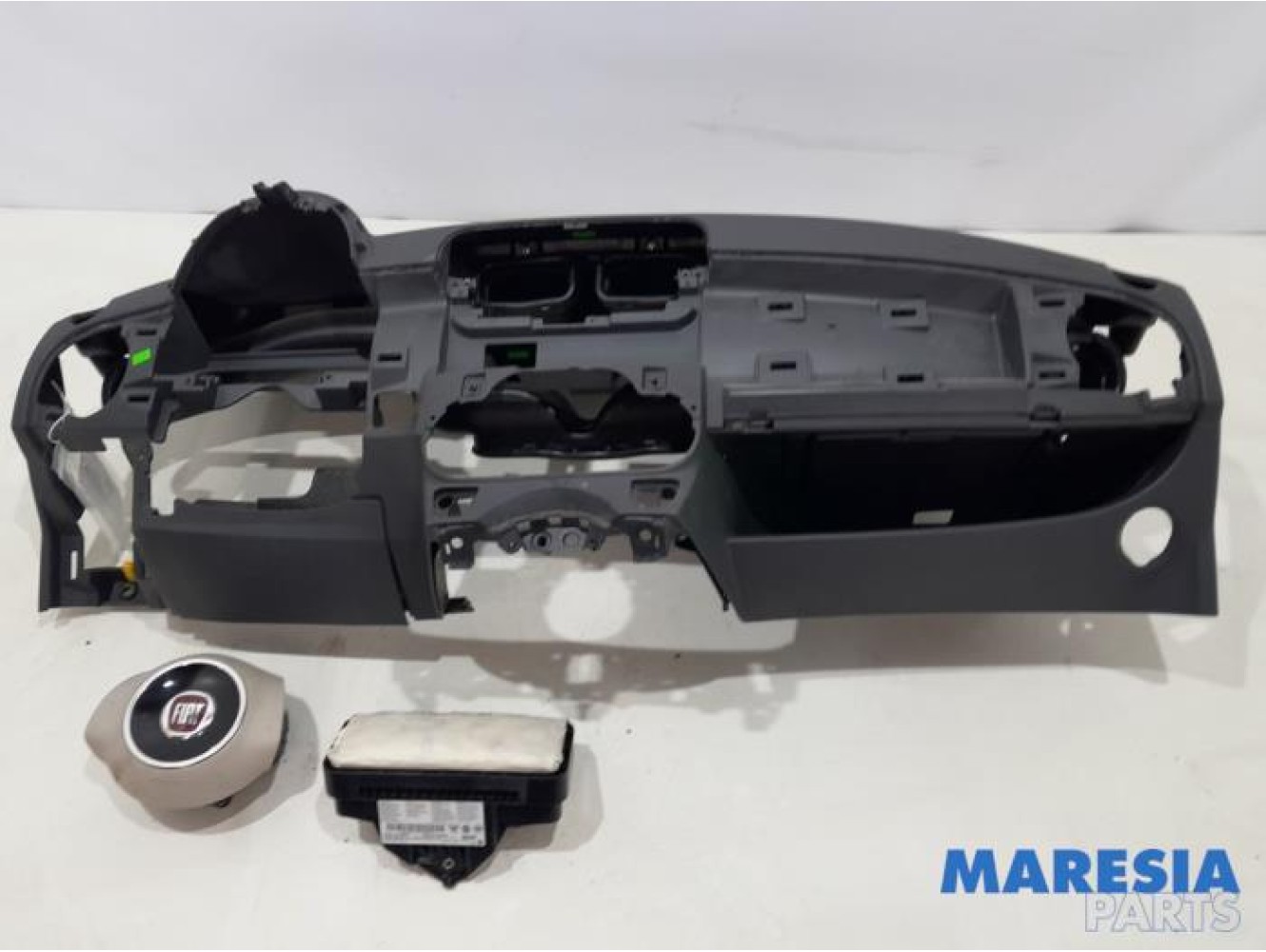 Fiat - 500 - Airbag set + dashboard