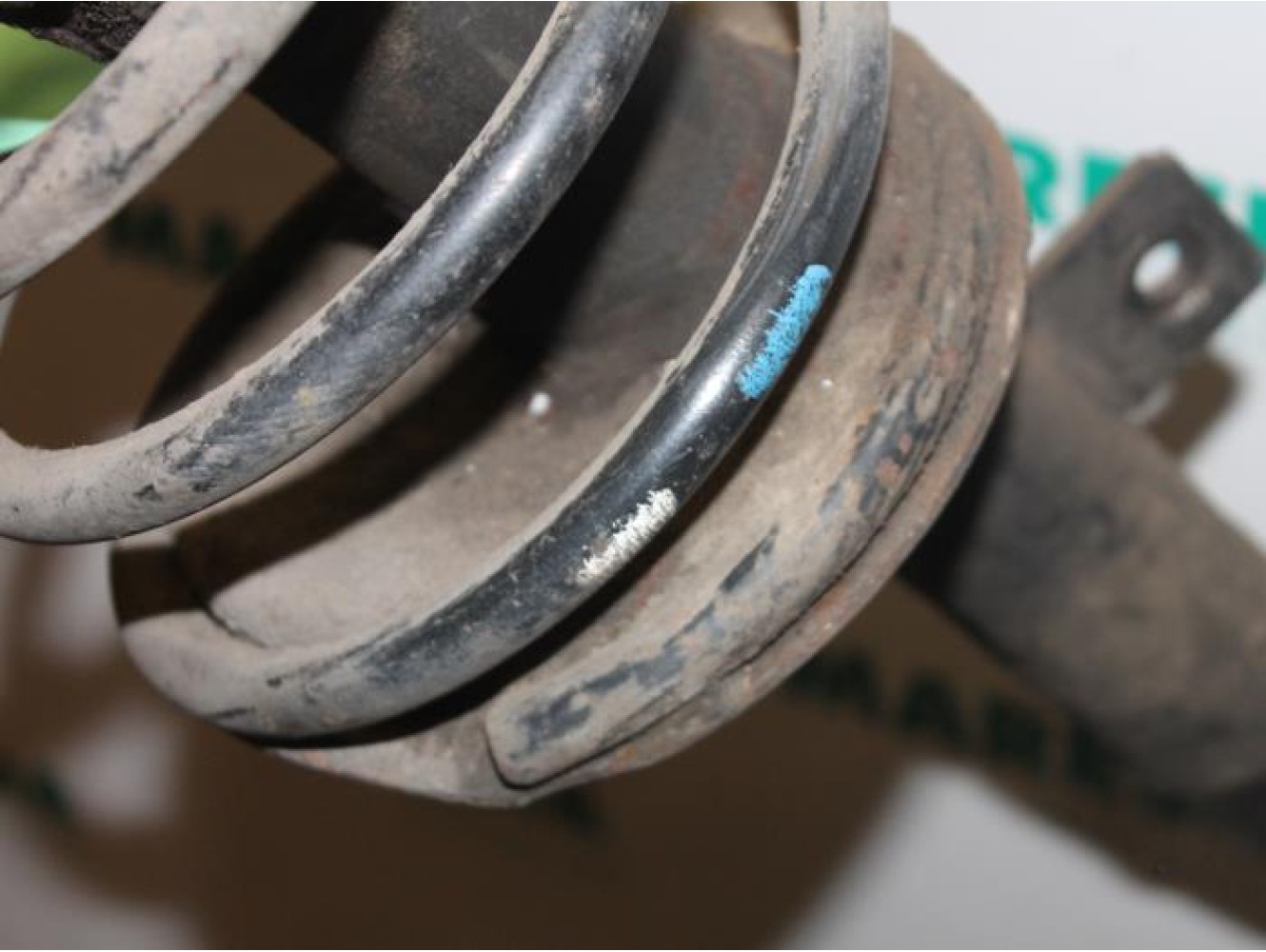 Citroen - ZX - Front shock absorber rod, right