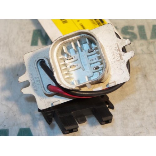 Renault - Clio - Heater resistor