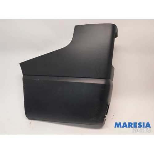 Renault - Trafic - Rear bumper component, left