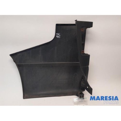 Renault - Trafic - Rear bumper component, right