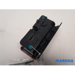 Renault - Trafic - Achterlicht links
