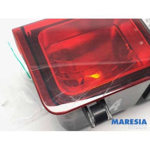 Renault - Trafic - Taillight, left